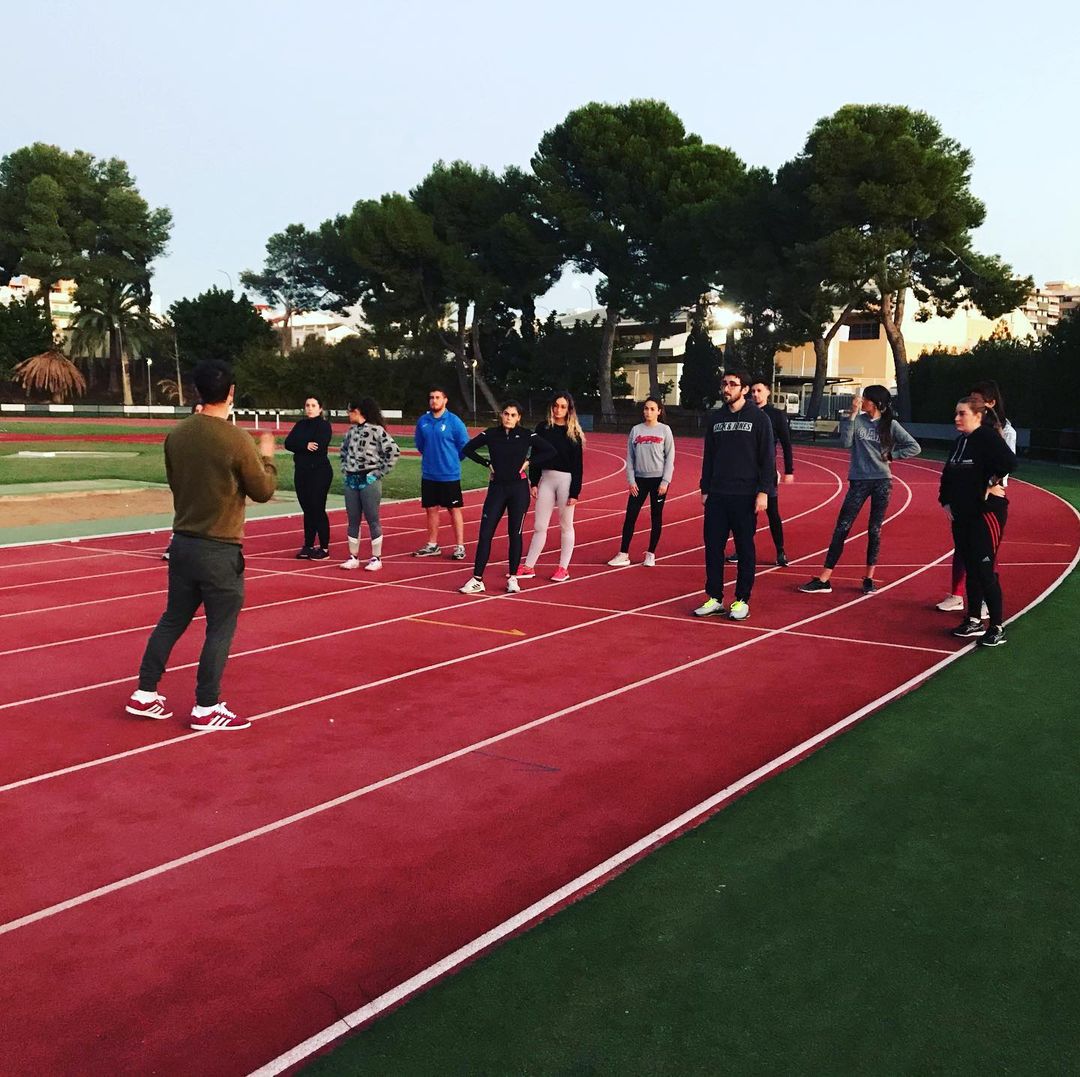 Entrenamiento d eopositores para Policía Nacional con Toni Oltra